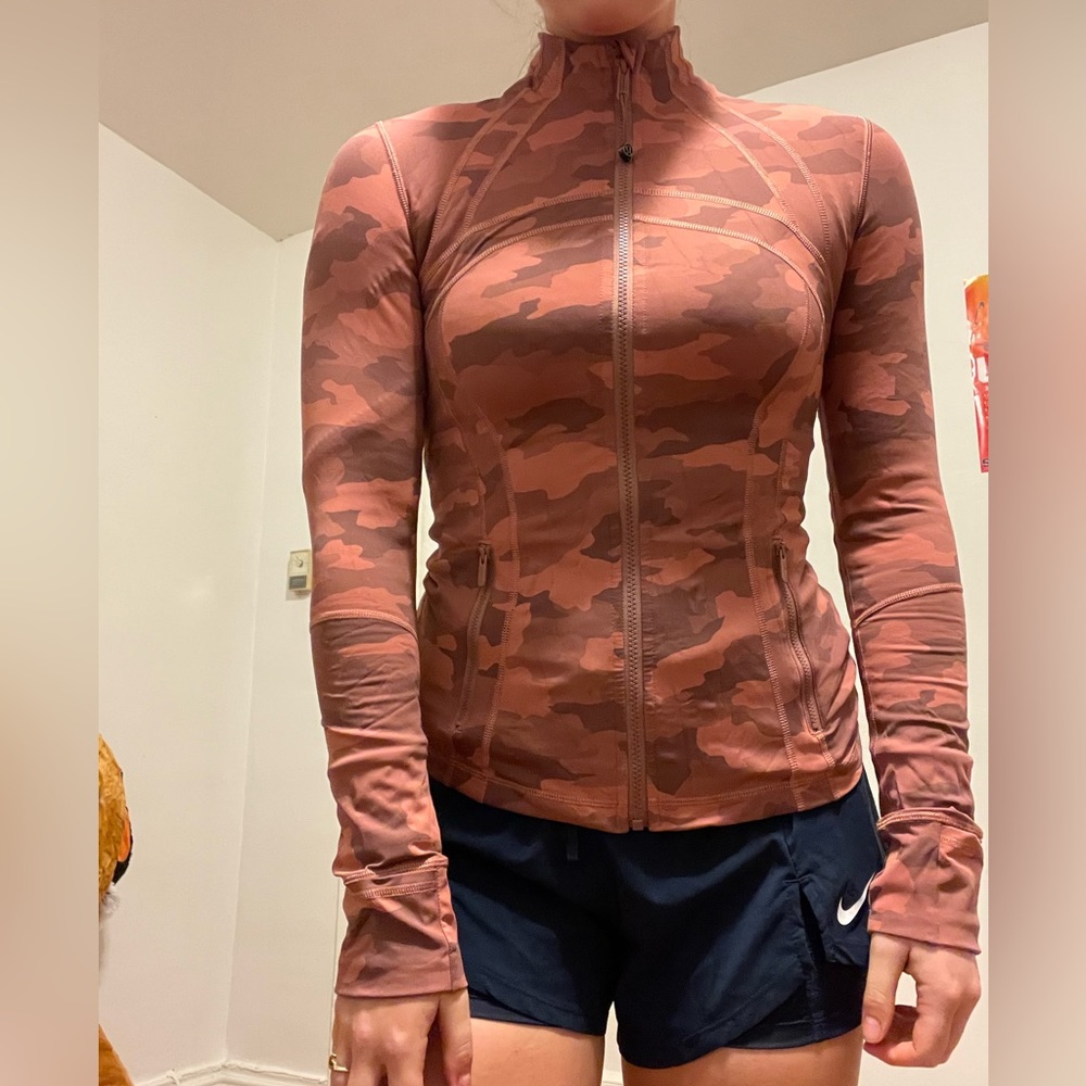 Lulu lemon Define Jacket- pink camo